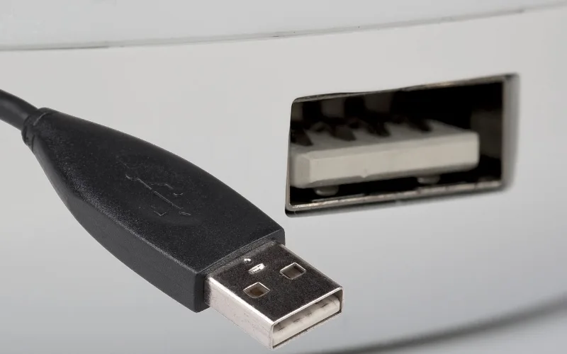 USB is also a bit stupid...